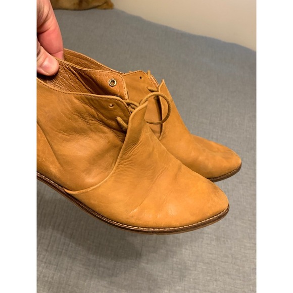 Kelsi Dagger Brooklyn Tan Leather Lace Up Ankle Boots Women's Size Oxford 9.5 - Picture 4 of 8